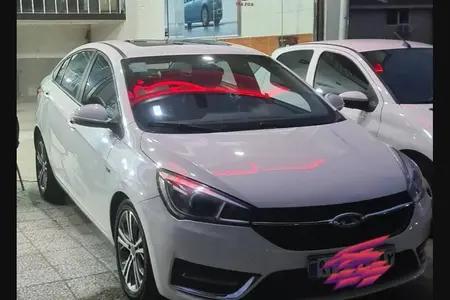 مزایده خودرو چری، آریزو 5T TE