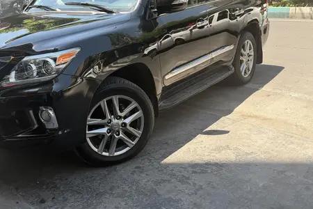 مزایده خودرو لکسوس، LX 570